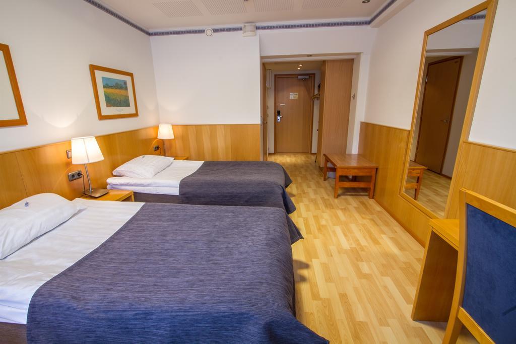 Economy Hotel Savonia Kuopio Exterior photo