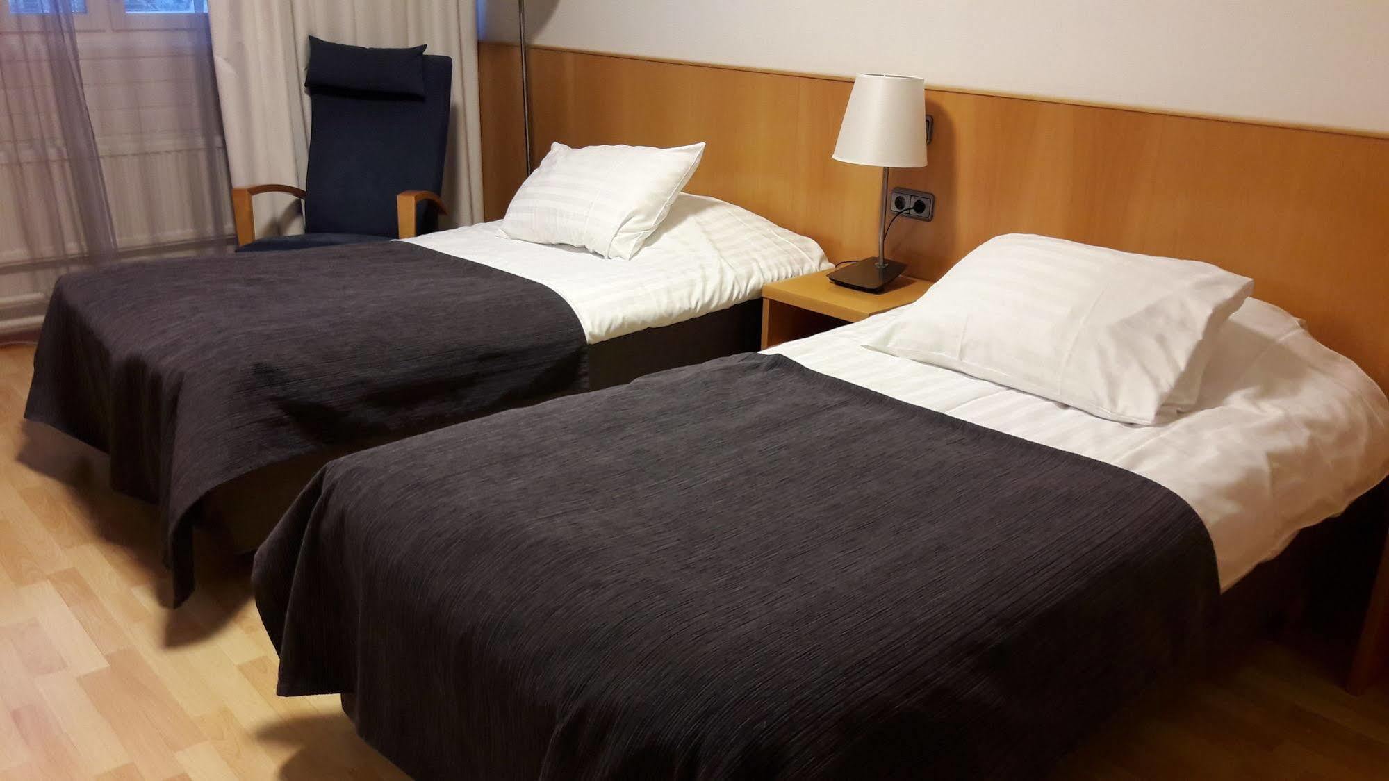 Economy Hotel Savonia Kuopio Exterior photo